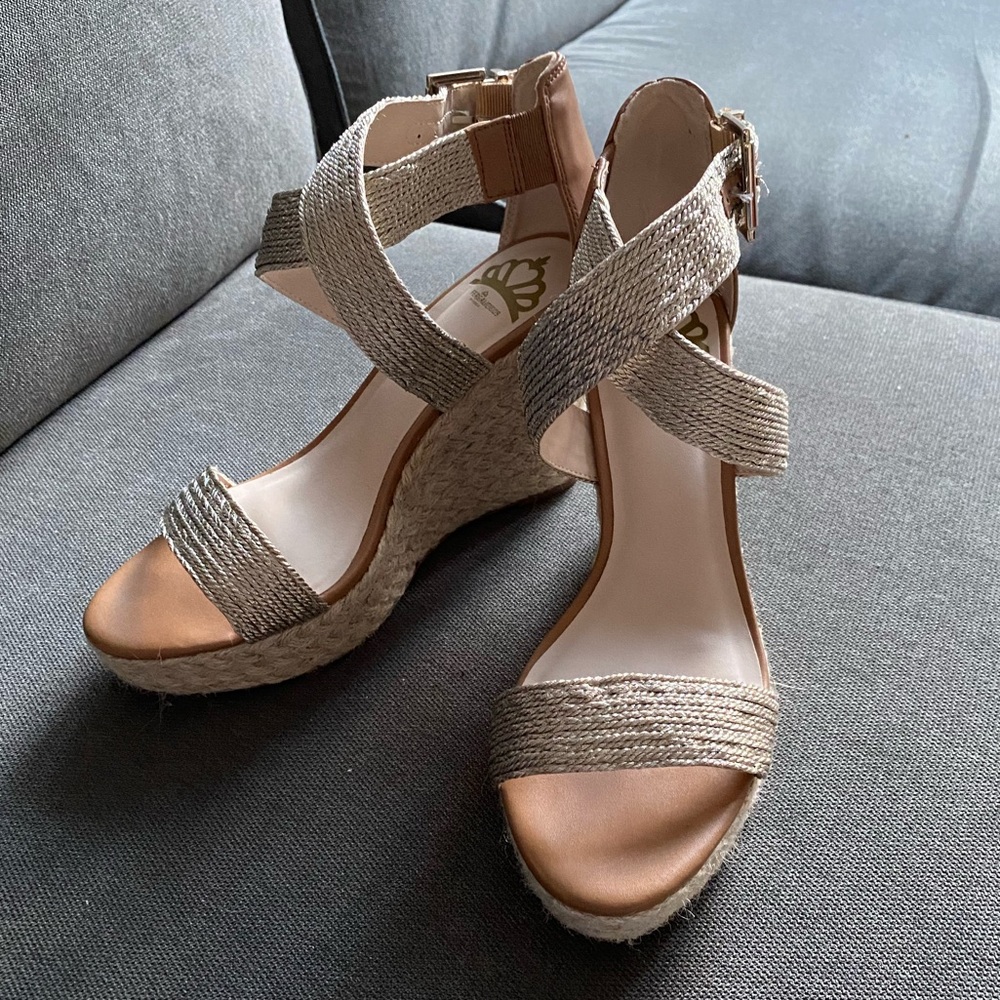 VERY comfortable gold strapped wedge/espadrilles